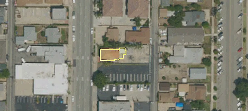 326 Azusa Ave
