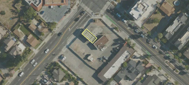 3660 Puente Ave
