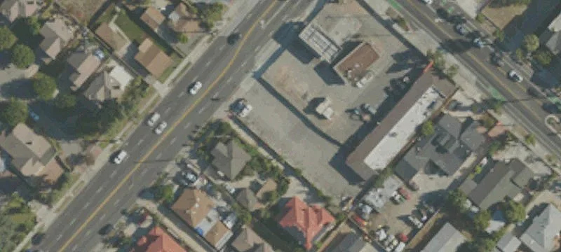 3650 Puente Ave