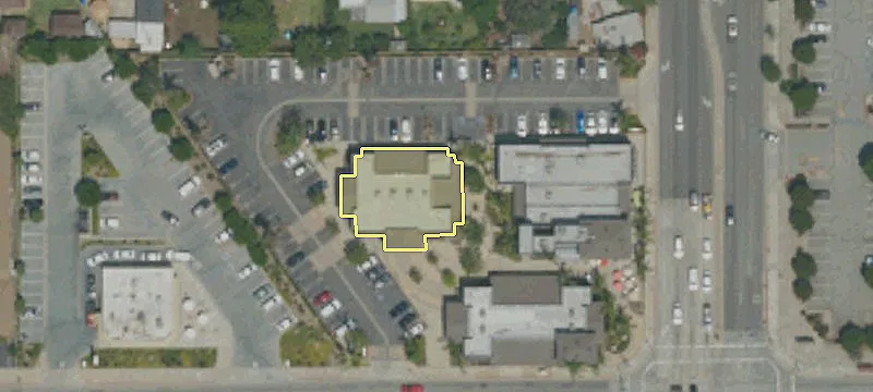 555 Grand Ave