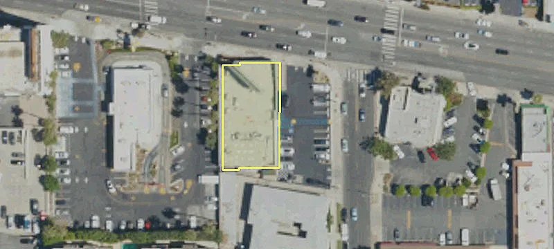 15630 Ventura Blvd