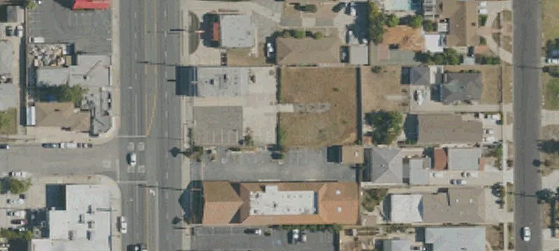 1826 San Gabriel Blvd