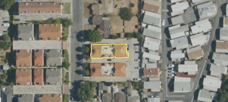 22012 Hawaiian Ave