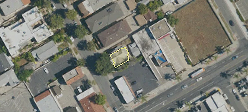 10 El Molino St