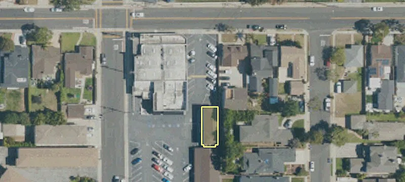 1170 Mariposa Ave