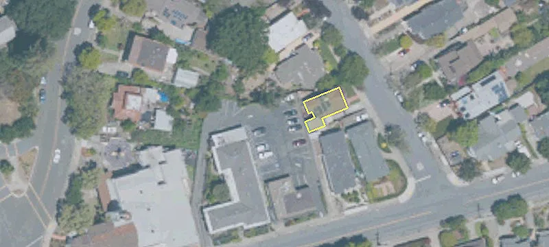 334 Dutton Ave