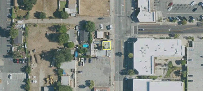 2209 Lincoln Ave
