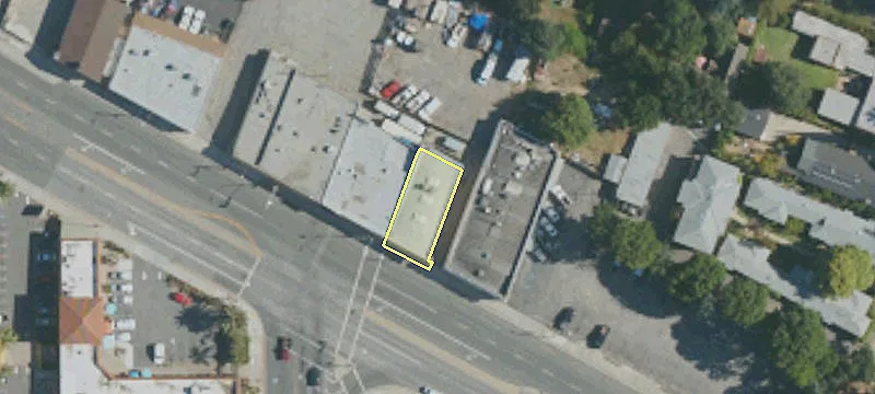443 Woodbury Rd