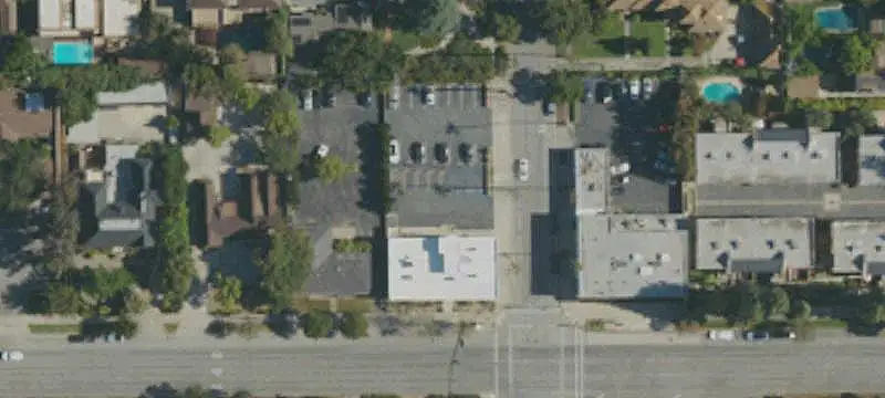 1932 Huntington Dr