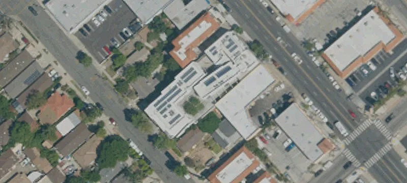 1422 San Fernando Rd