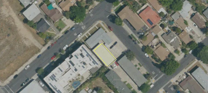 1414 2nd St