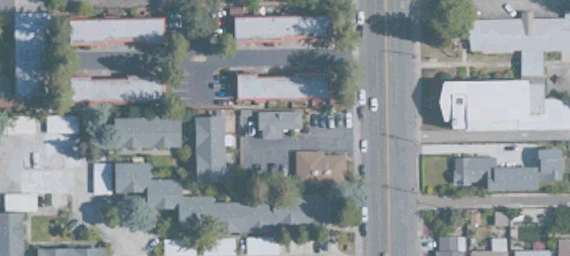 20085 Redwood Rd