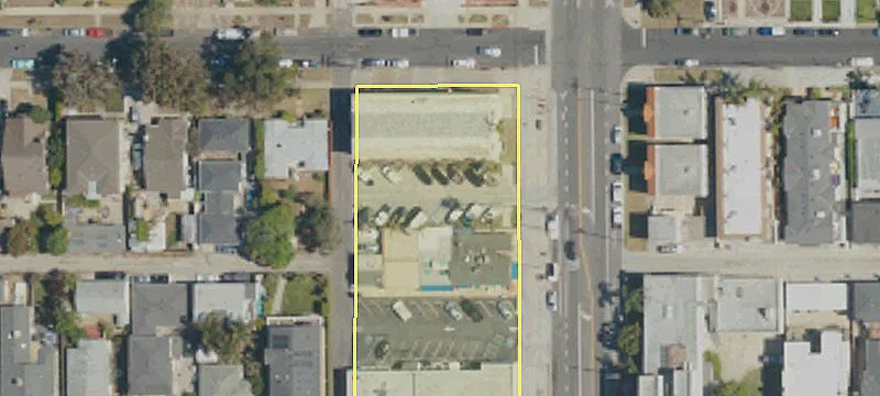 3813 Pacific Ave