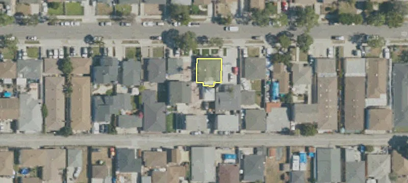 4228 159th St