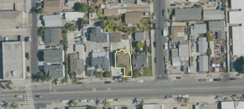 743 Gardena Blvd