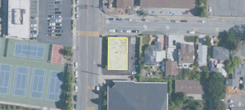 19244 Redwood Rd