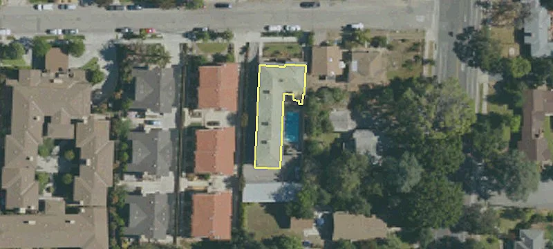 32 Esperanza Ave