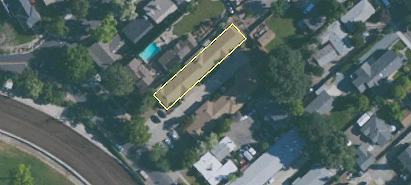 967 Rose Ave