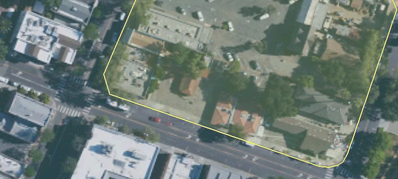 125 Neal St