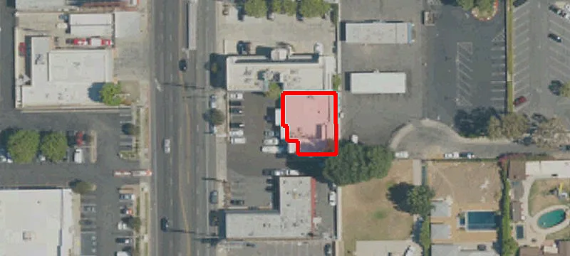 6330 Fallbrook Ave