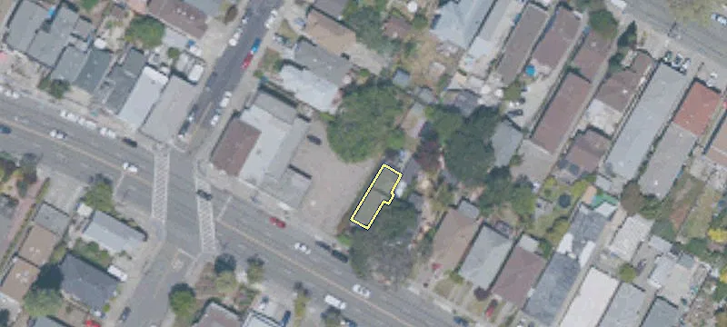 1553 Lincoln Ave