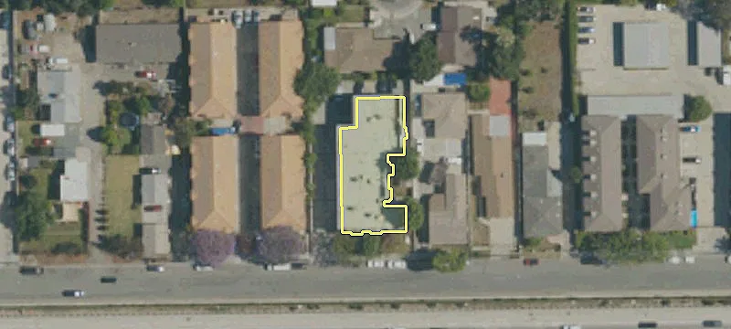 9243 Ramona Blvd