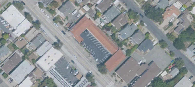 3250 Macarthur Blvd