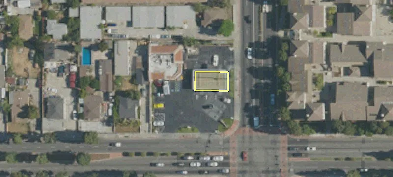 8445 Somerset Blvd