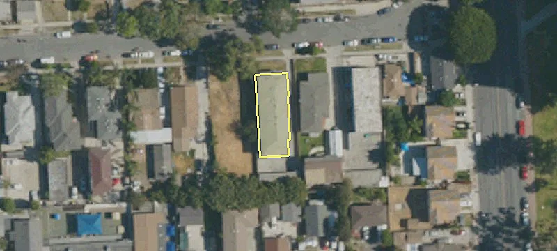318 Almond St