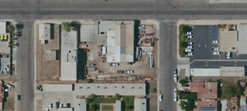 318 Barioni Blvd