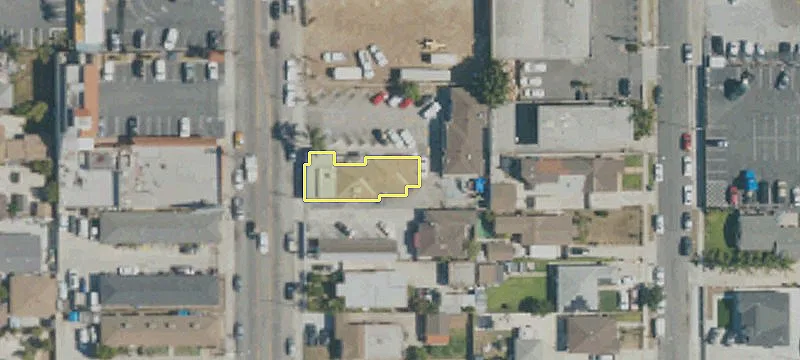 10020 Inglewood Ave