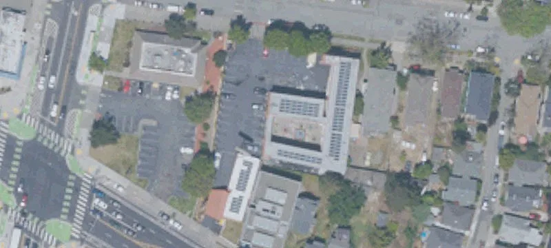 490 Macarthur Blvd