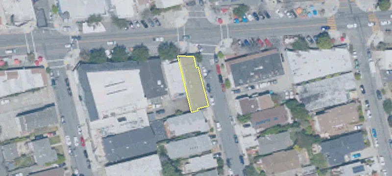 900 Stannage Ave
