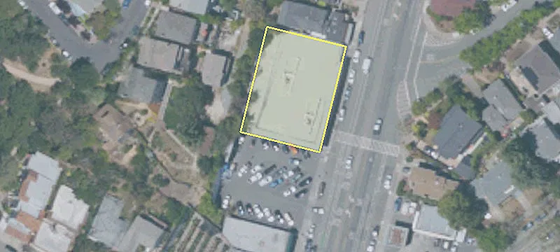 1221 Grand Ave