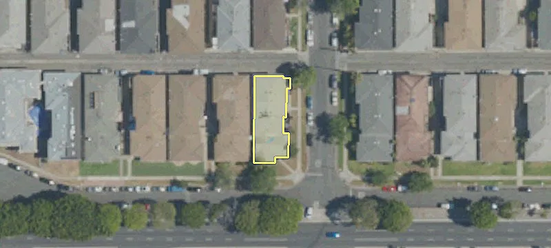2901 Rosecrans Ave
