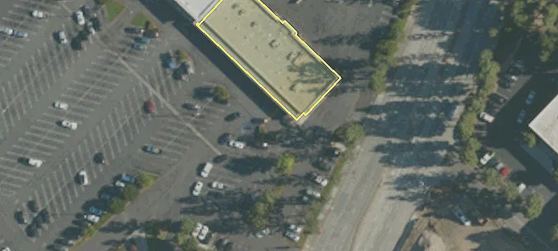 121 Hacienda Blvd