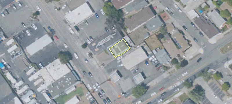 4258 Macarthur Blvd