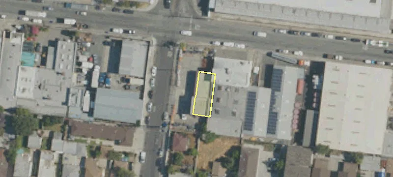 3700 Fruitland Ave