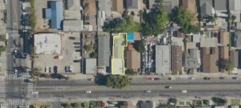 711 Vernon Ave