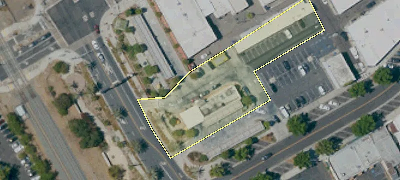 101 Main St