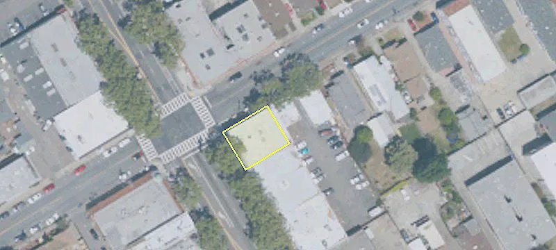 11 Dutton Ave
