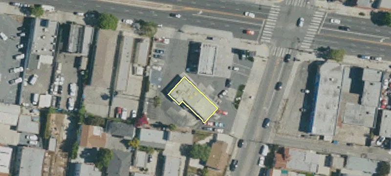 5164 Washington Blvd