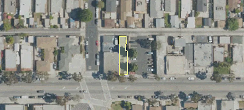 443 Arbor Vitae St