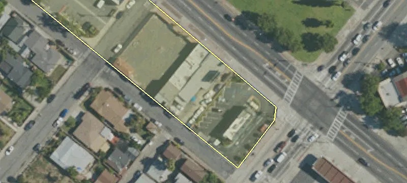 10714 Whittier Blvd
