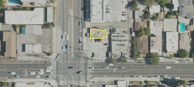4408 Vineland Ave
