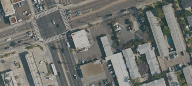 903 Broadway