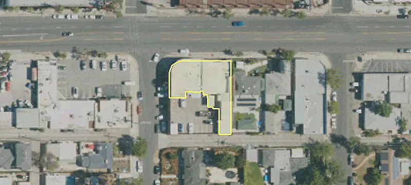 10520 Magnolia Blvd