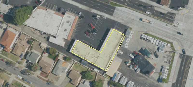 8924 Beverly Blvd