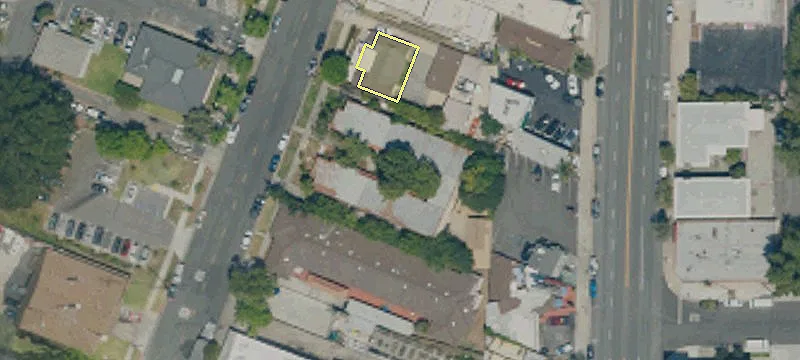 2548 El Molino Ave