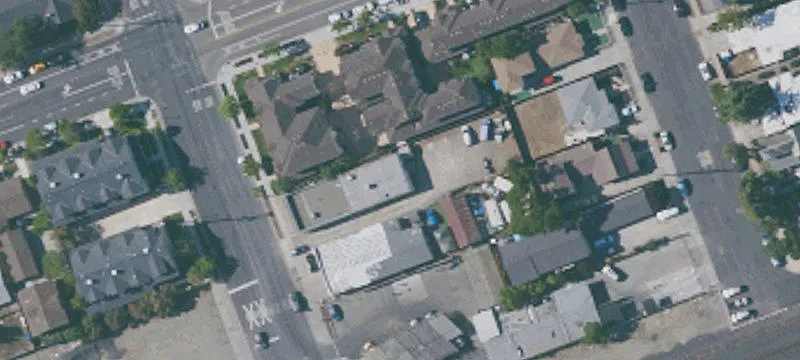 260 L St